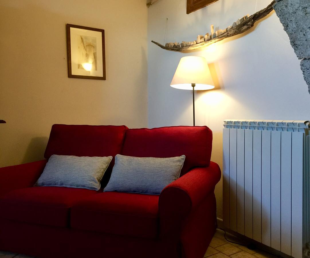 Residenza La Torre Lejlighedshotel Santo Stefano Di Sessanio Eksteriør billede