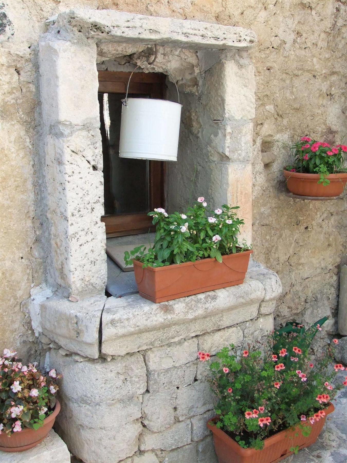 Residenza La Torre Lejlighedshotel Santo Stefano Di Sessanio Eksteriør billede
