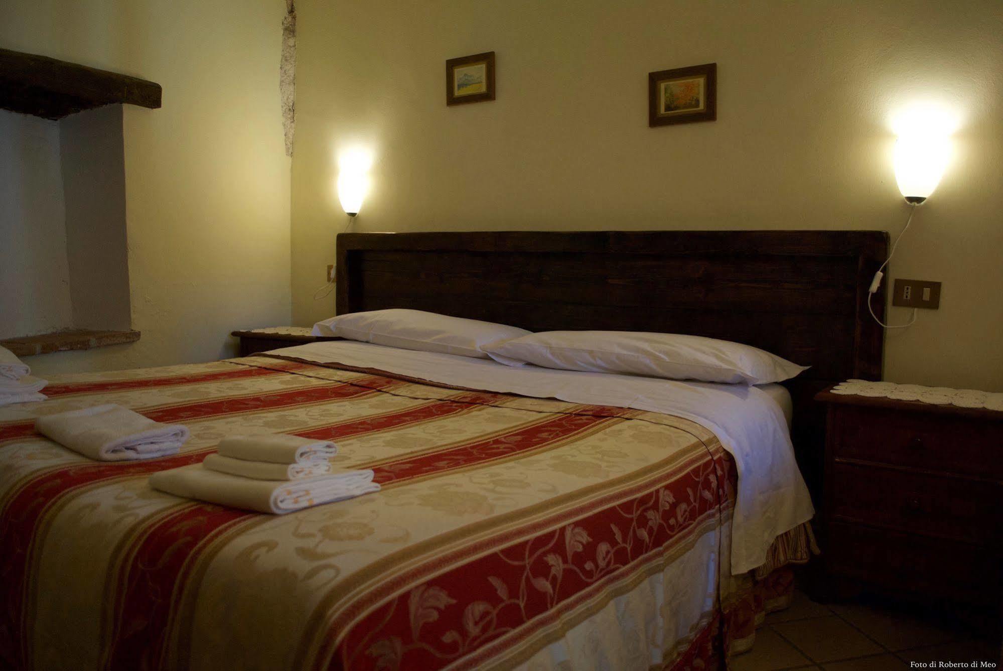 Residenza La Torre Lejlighedshotel Santo Stefano Di Sessanio Eksteriør billede