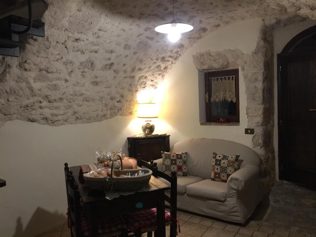 Residenza La Torre Lejlighedshotel Santo Stefano Di Sessanio Eksteriør billede