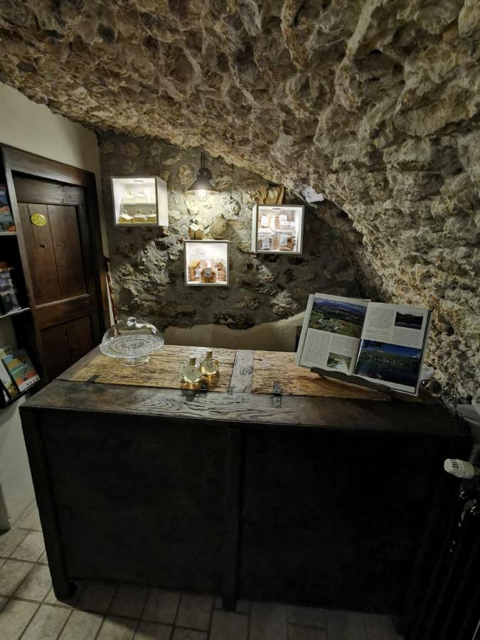 Residenza La Torre Lejlighedshotel Santo Stefano Di Sessanio Eksteriør billede